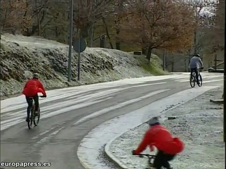 Imagenes del puerto de Urliola con nieve.