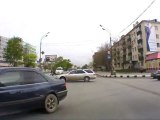 Crash bei Rotlicht .. Brutal Kollision an der Kreuzung in Russland
