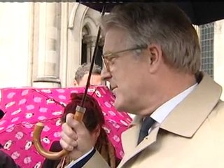 Jurors 'are warned' over Facebook use