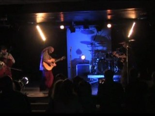 Mam'zelle Soledad en concert à Eve le 10 Decembre 2010. ( Co