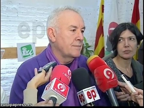 Cayo Lara critica las medidas de Zapatero