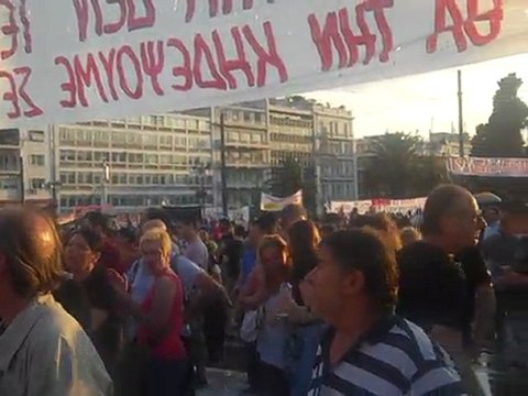 Αγανακτισμένοι στο Σύνταγμα 23η ημέρα