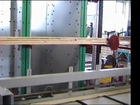 Timme Stapelautomaten GmbH - Spezialstapelmaschine für Palettenbretter