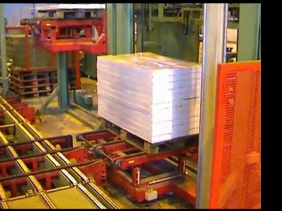 Timme Stapelautomaten GmbH - Stapeln von Laminatpaketen