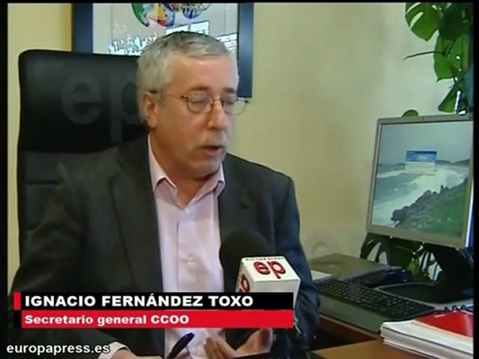 Los sindicatos critican la sumisión del gobierno