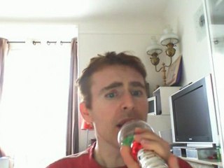 Wiwi égratigne "rise" d'Aaron