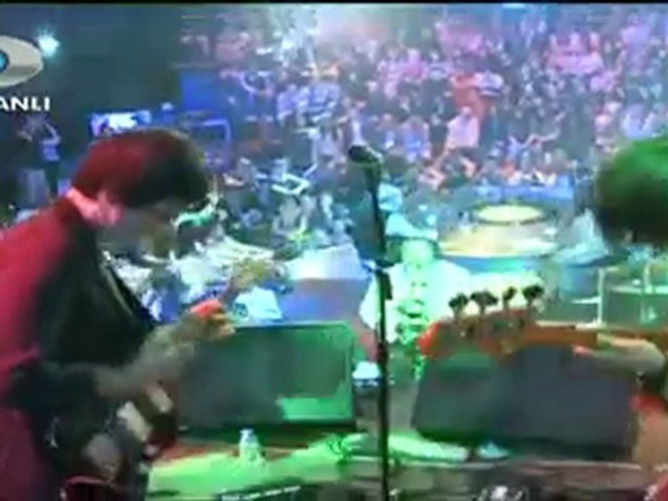 Gece - Ben Öldüm (Disco Kralı)