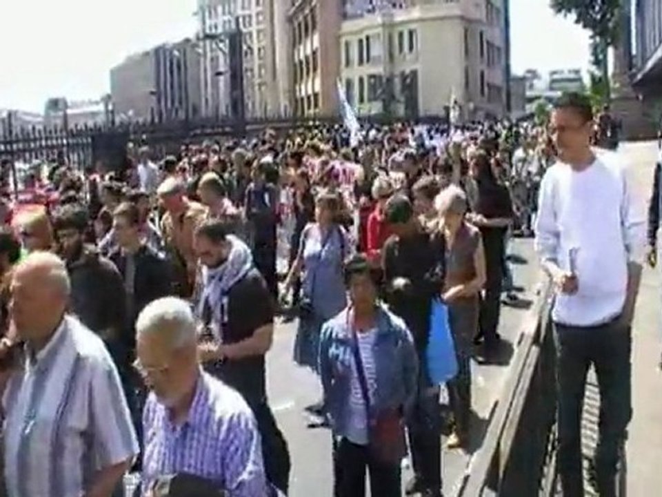 Paris, le samedi 28 mai 2011 : manifestation organisée par un collectif d’antiracistes révolutionnaires
