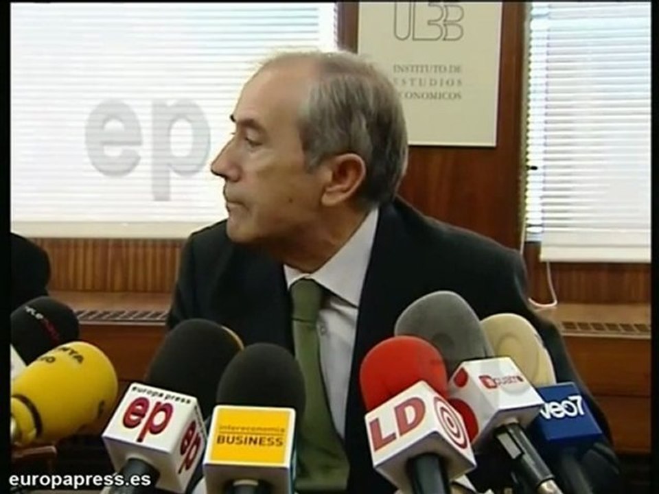 El IEE presenta un informe sobre la Ley antitabaco