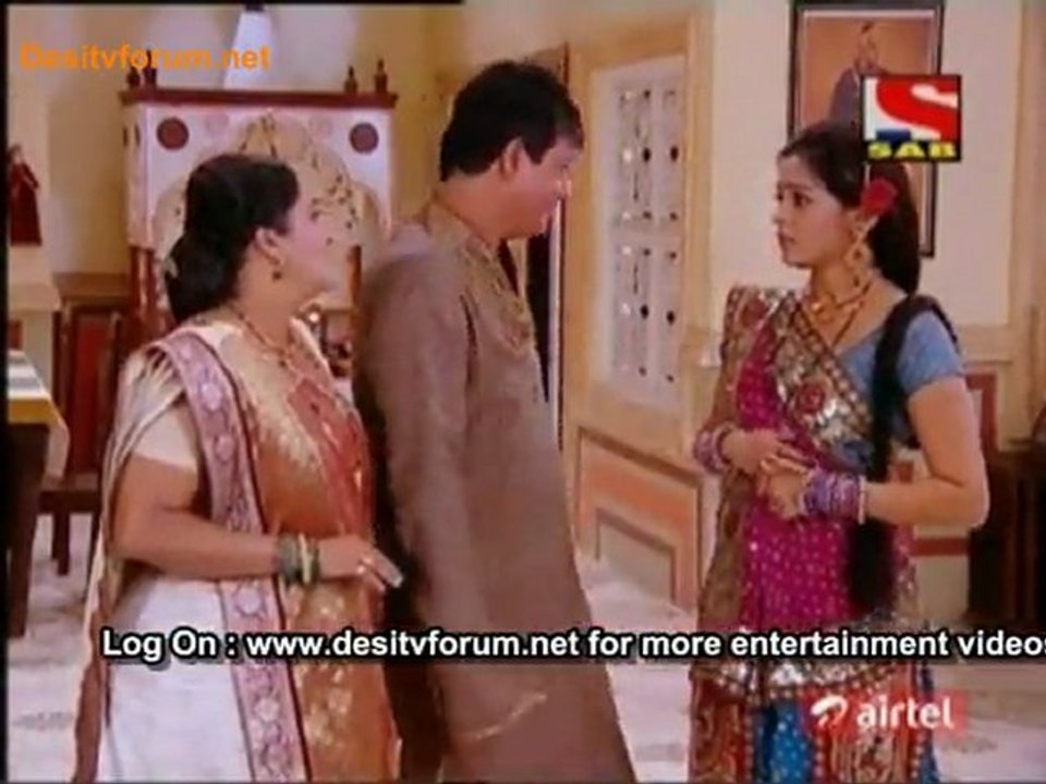 Papad Poll - 17th June 2011 Video Watch Online pt2