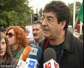 IU cree que con Zapatero no hay salida social a la crisis