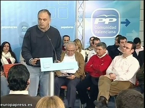 Pons cree que con Zapatero vamos a la ruina económica