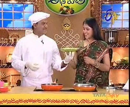 Abhiruchi - Recipes - Paneer Ridge Gourd, Hot Palli Cake & Rainbow Patties - 03