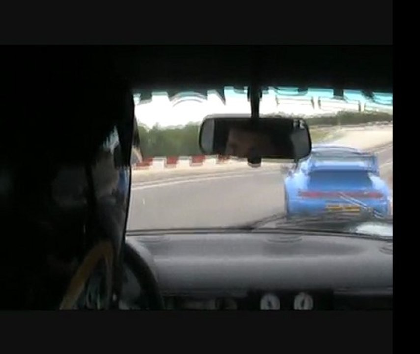 bloqué par un conducteur qui manque vraiment de fair play...