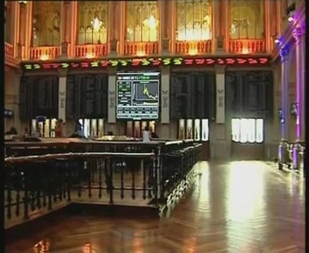 La Bolsa cierra con una leve subida