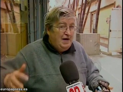 Comerciantes se quejan tras derrumbe de edificio