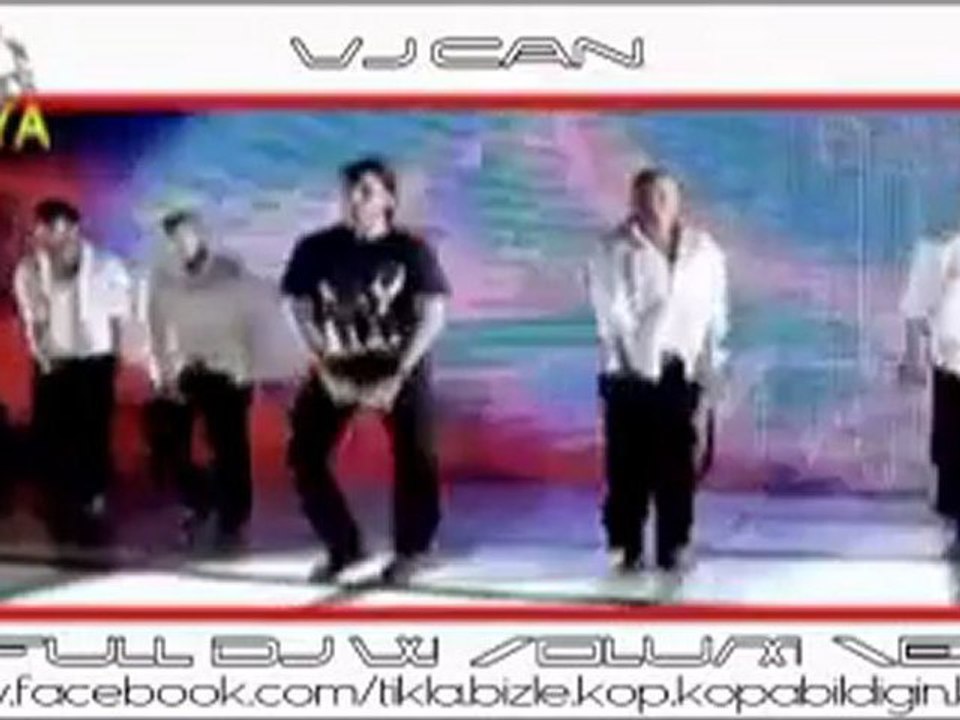 DJ BARIS vs. ISMAIL YK 2011 - Gülme Komsuna (Remix)