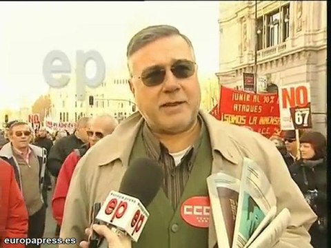 Trabajadores se manifiestan por la reforma laboral