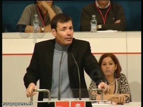 Gómez pide una reforma de pensiones desde la izquierda