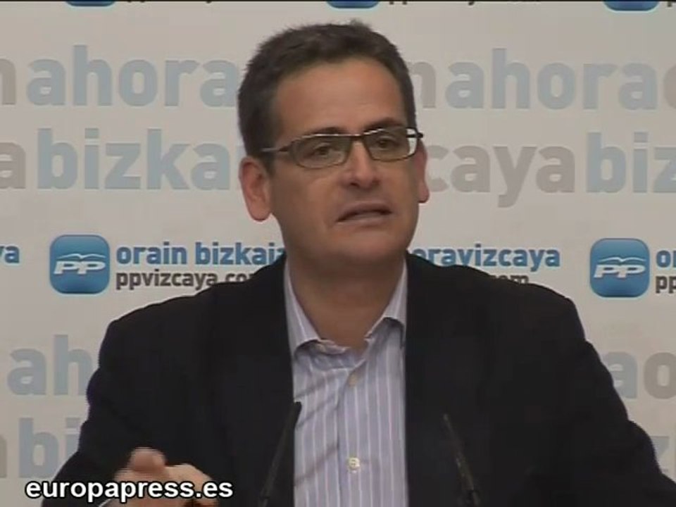 Basagoiti critica que "se baile el agua a ETA"