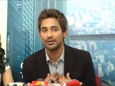 Varun Sandesh & Yami Gautam's Maro Charitra Press Meet