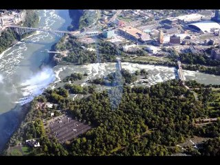 ©CHUTES DU NIAGARA EN HELICOPTERE MARTINE ANCIAUX ©