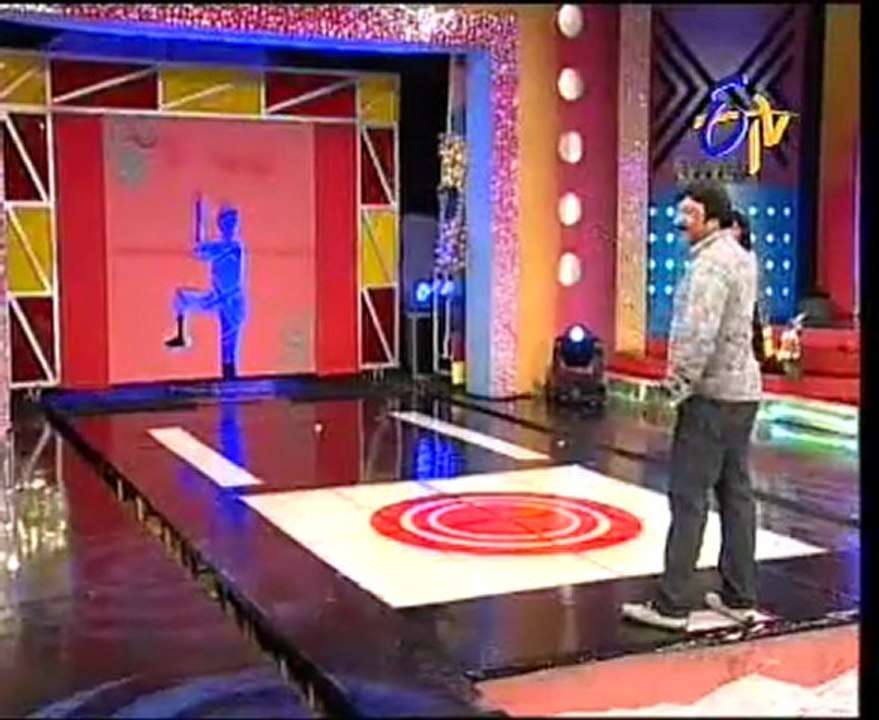 Wow - Ravi Teja & Shriya Saran's Don Seenu Movie Team - 06