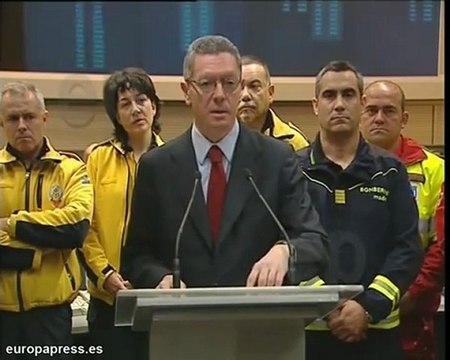 Gallardón felicita Navidad a servicios de emergencias