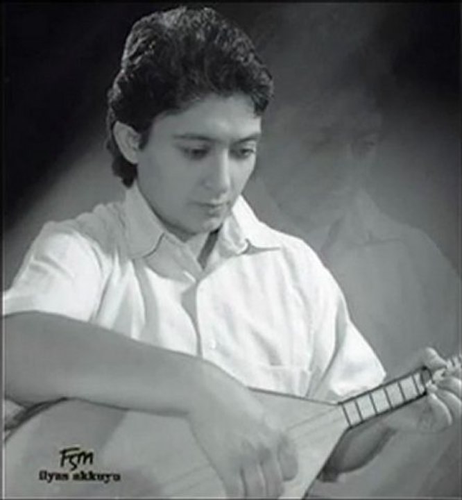 Türkülerle gömün beni   ღ♥ღღUNUTULAN ADAMღ♥ღღ