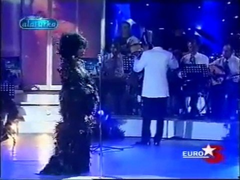 Dönülmez Akşamın Ufkundayım Bülent ERSOY (DİVA) ღ♥ღღUNUTULAN ADAMღ♥ღღ