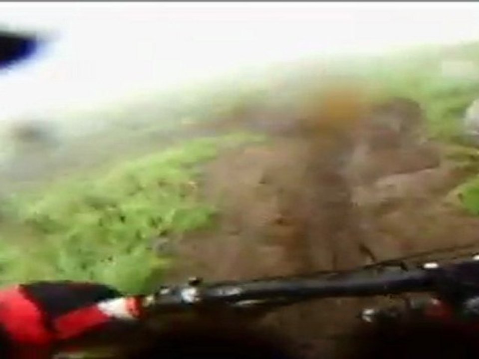 Super Besse Vtt DH juin 2011 (pluie)