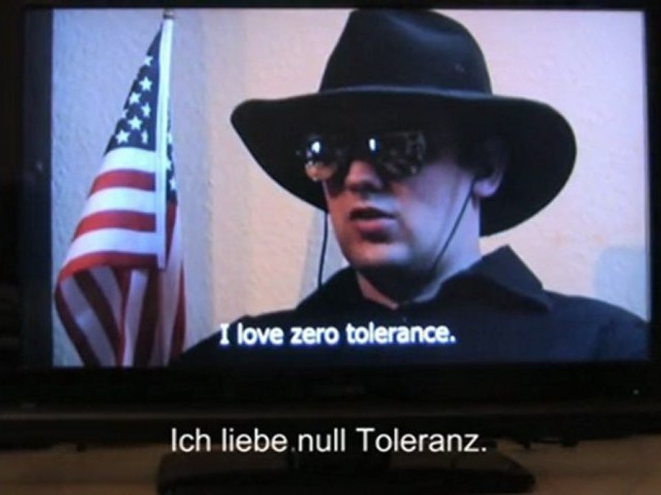 Police, Freeze!