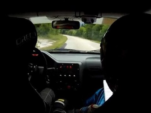 Rallye Ain Jura 2011 chemin de la guerre Es1