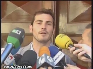 Despide el 2010 con Sara Carbonero e Iker