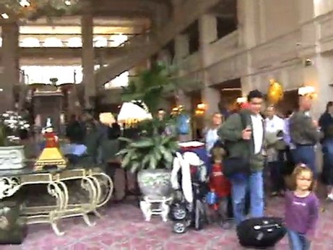 Primera visita al Hotel Disney en Disneyland Paris, mayo 2007