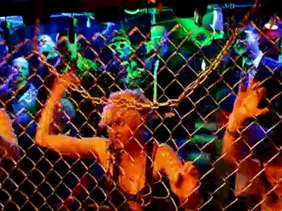 Far East Movement feat Snoop Dogg "If I Was You (OMG)"