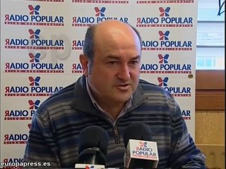 Video herunterladen: Andoni Ortuzar en Radio Popular