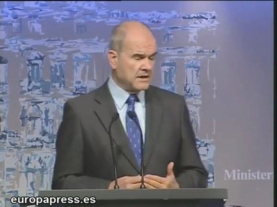 Chaves acusa al PP de "cinismo"