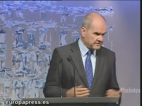 Chaves acusa al PP de cinismo