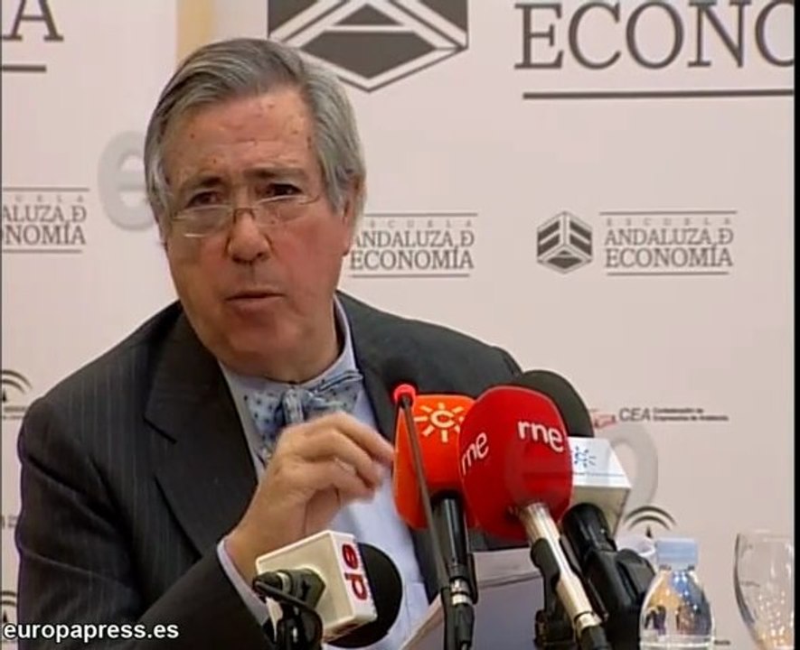 "No saldremos de la crisis hasta el 2013"