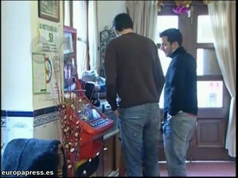 Hosteleros y clientes contra la ley antitabaco