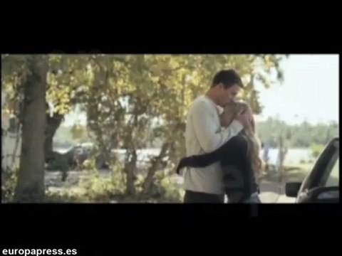 Kylie Minogue, feliz con Andrés Velencoso