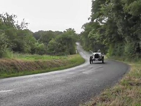 tour de bretagne 2011 des voitures anciennes 03