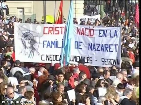 Miles de familias respaldan a Rouco Varela en Madrid