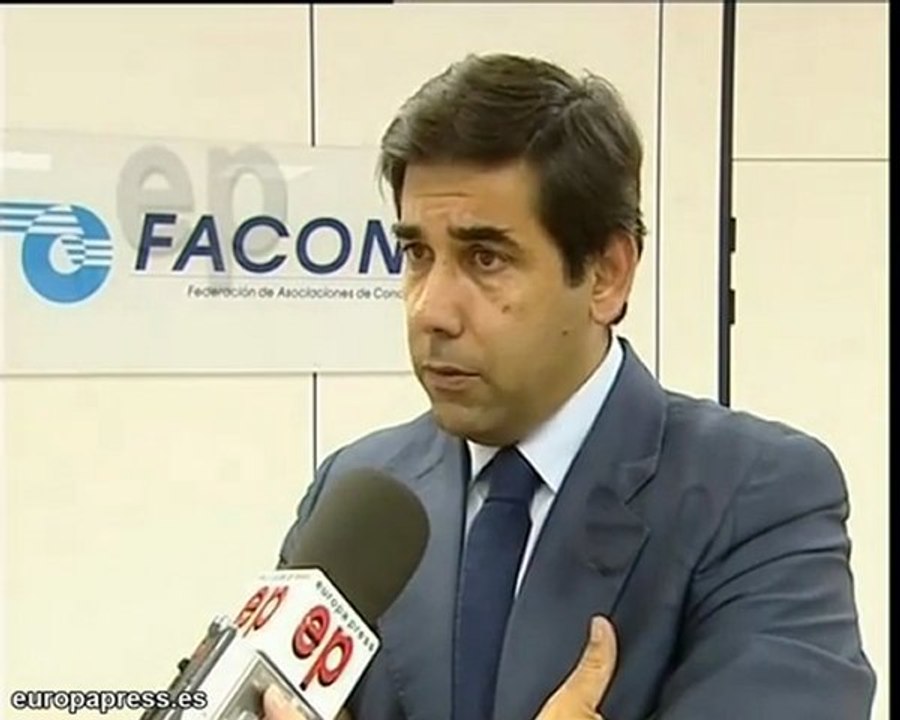 Faconauto prevé caídas en venta de coches