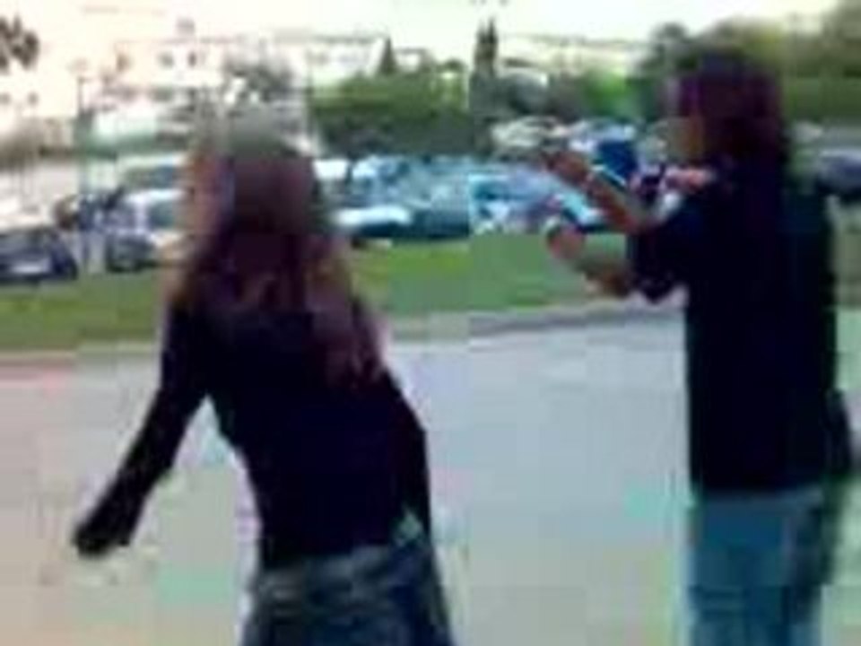 Clip(3)