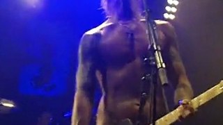 Loaded avec Duff McKagan - 10 Years [live Lille 2011]