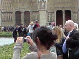 partie 2 : Le parvis de Notre Dame de Paris, vidé des touristes par les gendarmes mobiles, qui ne permettent aucun contact avec les passants.