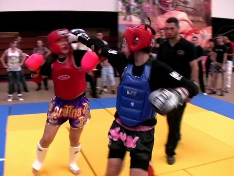 SARRA SAÏDANE_Champion de France 2011 Muay-Thaï (Châlons-en-champagne 21.05.11)