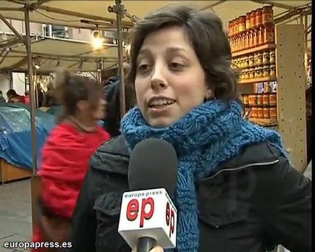 Apagadores de cigarrillos en todas las papeleras